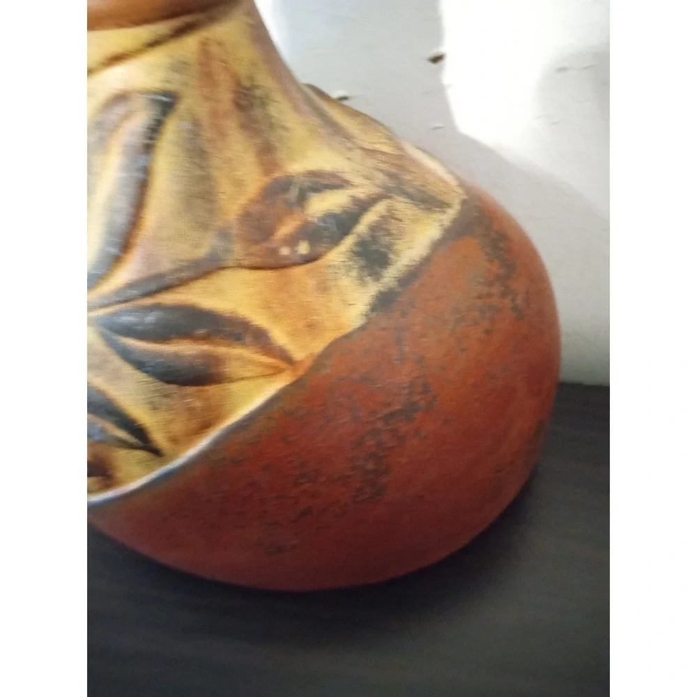 Rustic Terra Cotta Ceramic Vase with Leaf Relief‎ and Rattan Wrapped Neck 74006